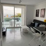 Avenida Κοραλέχο